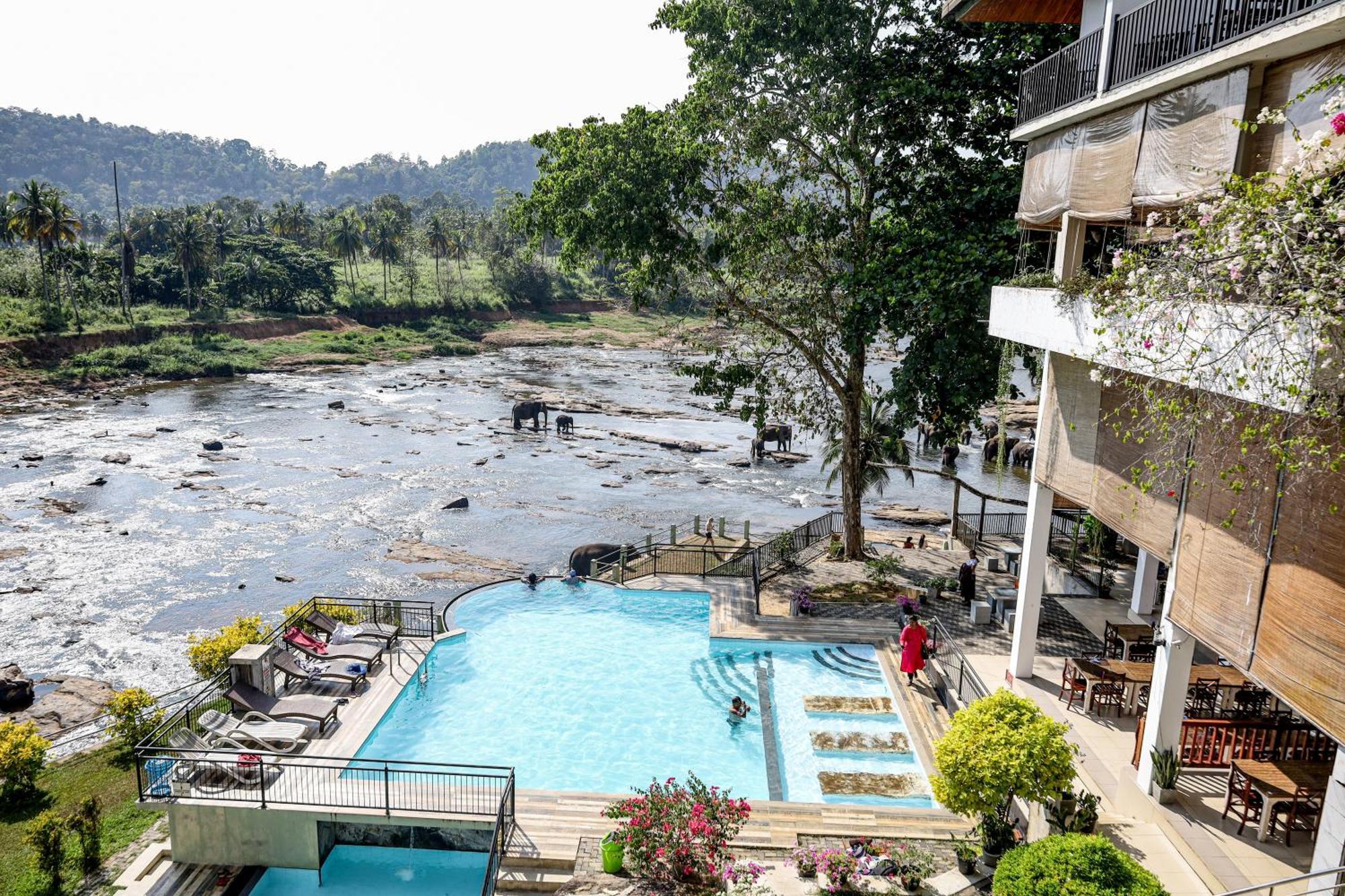 Elephant Bay Pinnawala (Kegalle)