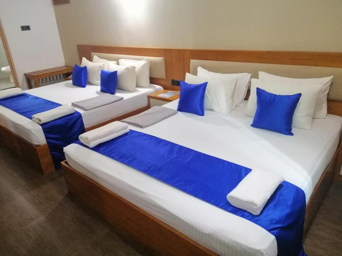 Elephant Bay 4* Pinnawala (Kegalle)
