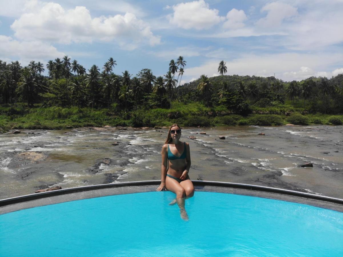 Elephant Bay Hotel Pinnawala (Kegalle)